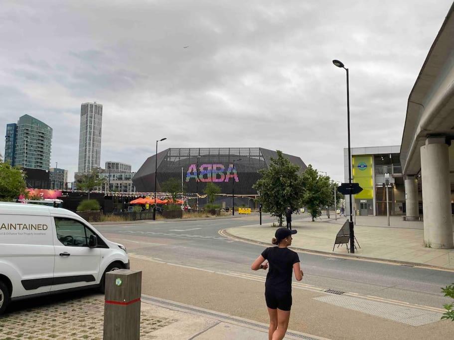Apartamento Canal-Flat Near Stratford International Station Londres Exterior foto