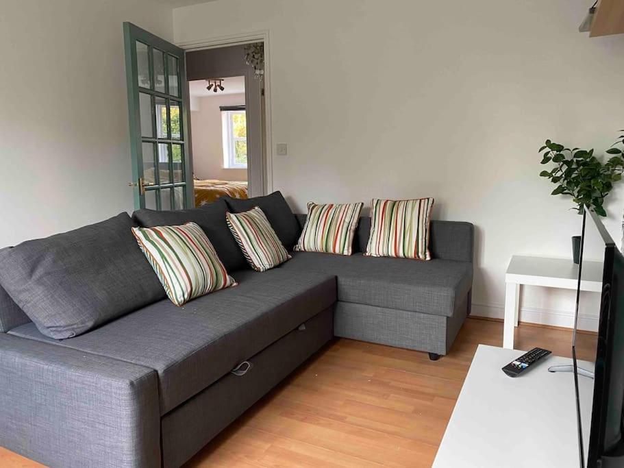 Apartamento Canal-Flat Near Stratford International Station Londres Exterior foto