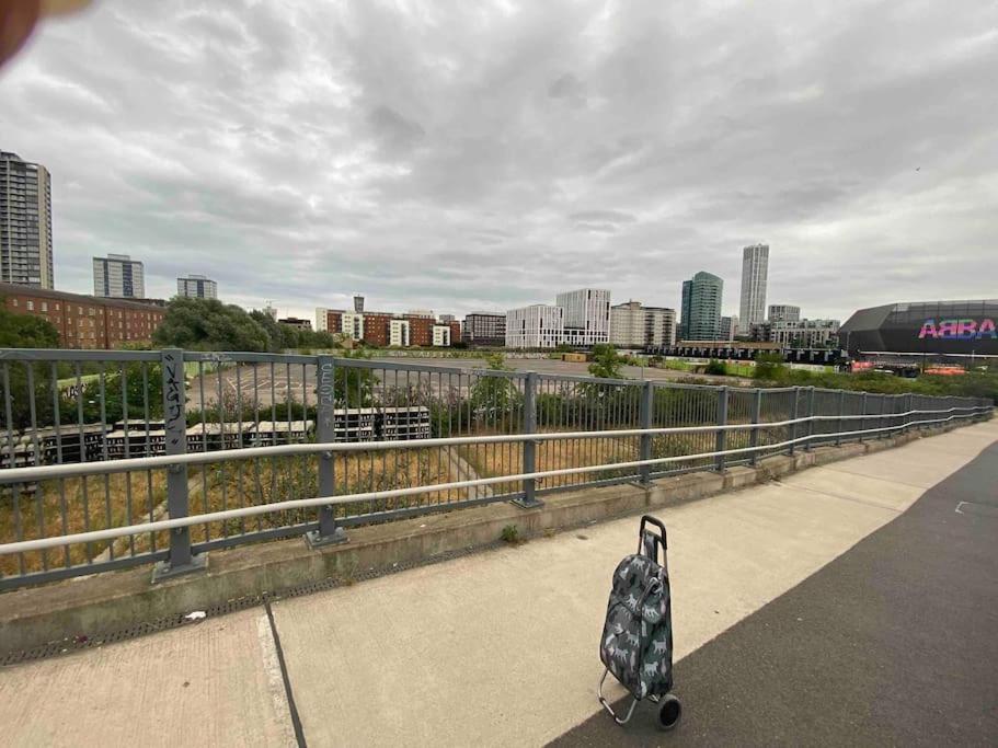 Apartamento Canal-Flat Near Stratford International Station Londres Exterior foto